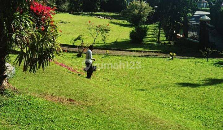 Villa di coolibah, puncak, jawa barat..lantai granite dan marmer