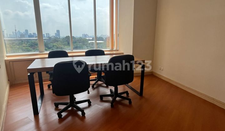 For Rent Office Space in Sudirman Building, Strategic Location Near MRT For Rent Office Space in Sudirman Building, Strategic Location Near MRT
