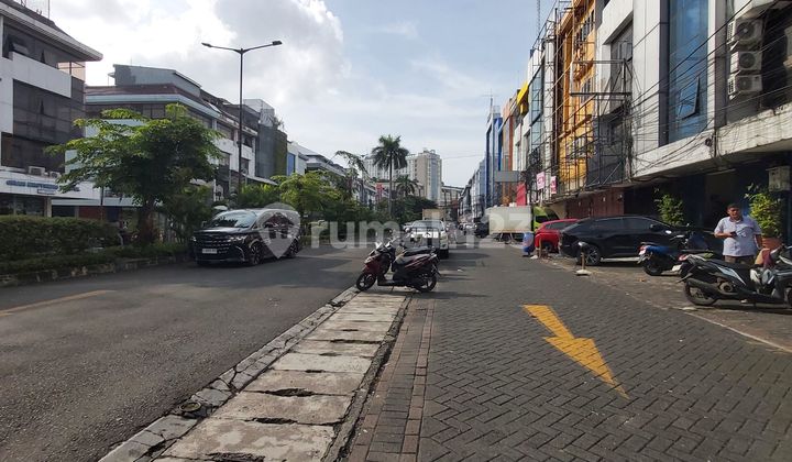 For Sale Fast, Ruko Boulevard Roxy Mas Complex, Central Jakarta 2