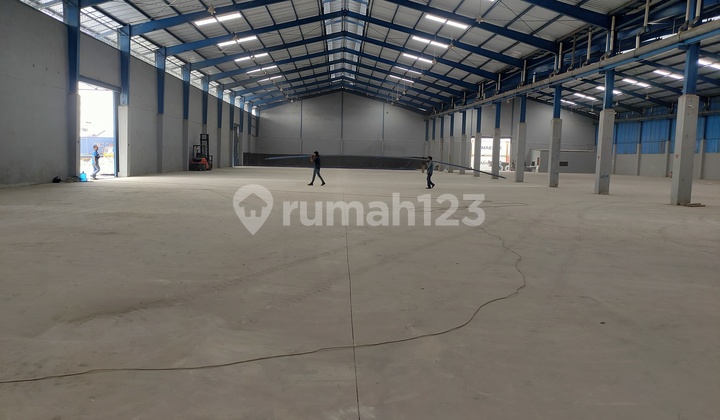 Warehouse for Rent in Belawan 1,050 m² Near the Port