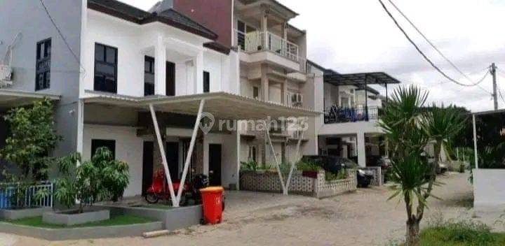 Jangan berharap dapat harga murah di tempat lain karena hanya di RADEN CIBINONG saja yang dapat mewujudkan impian konsumen  2