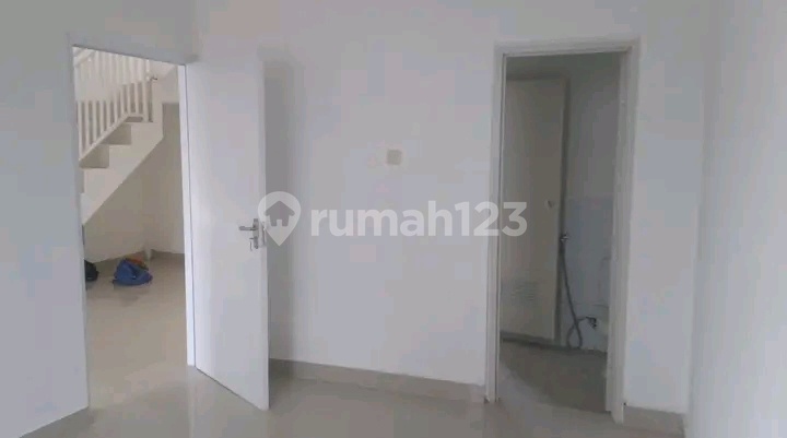 Rumah minimalis 2 lantai di Raden Cibinong 8 free design  5