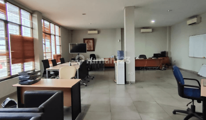DiJual Cepat Gedung Perkantoran 3 Lt Siap Pakai,Setia Budi Jakarta Selatan ,Harga Miring,Jual Butuh, Nego 1