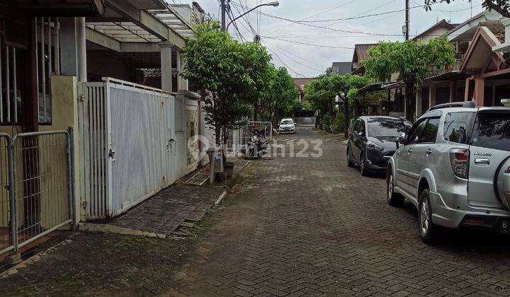 DiSewakan Rumah di Kemang Pratama Bekasi,Nego 5