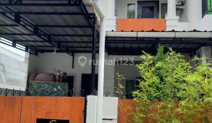 Dijual rumah Cantik Minimalis 2 Lantai di Taman Permata Cikunir. Bekasi Selatan.  1