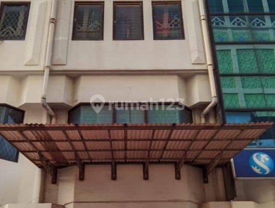 Dijual Ruko Bagus 4 Lantai Furnish Sudah Full Renov di Tanah Abang, Jakarta Pusat 1