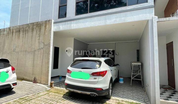 Dijual Rumah 2 Lantai Cluster Casa Ruby Jati Murni, Pondok Melati, Bekasi 1