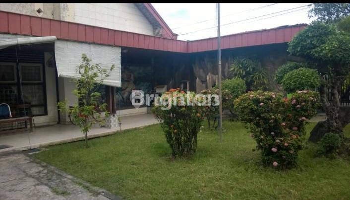 RUMAH SIAP HUNI LENGKAP DENGAN GARASI DAN CARPORT 2