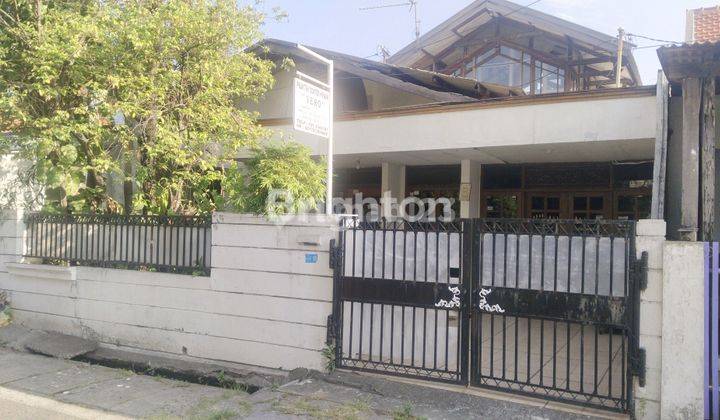 RUMAH 2 LANTAI SIAP HUNI LOKASI NYAMAN DAN STRATEGIS