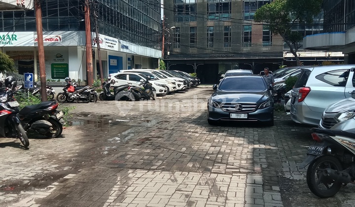 CHEAP SALE MRS SHOPHOUSE IN HARMONI PLAZA CENTRAL JAKARTA CHEAP SALE MRS SHOPHOUSE IN HARMONI PLAZA CENTRAL JAKARTA