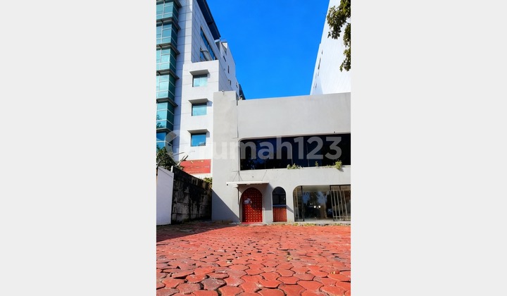 Lxmmt 0179 Disewakan Tempat Usaha Strategis di Area Menteng Jakarta Pusat