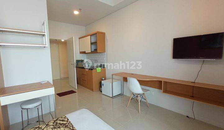 Apartment Ciputra Tower Denver Bagus Furnished 3