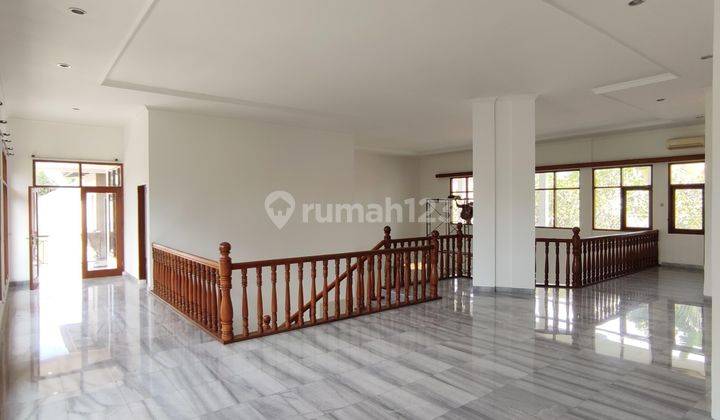 Lxmmt0014 Rumah Mewah Kamar Tidur Besar Area Kuningan Jakarta 2