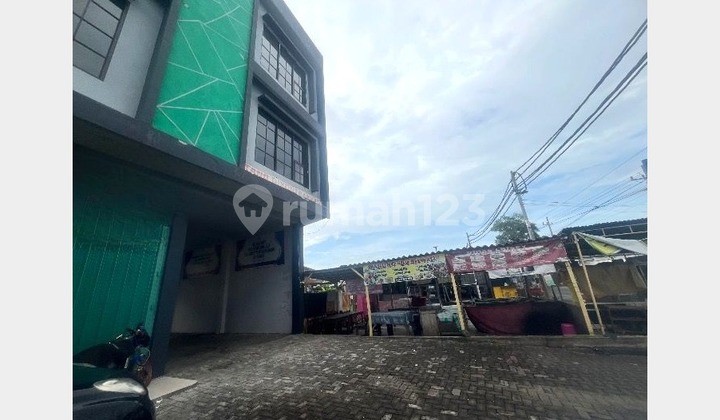 Ldp 0091 For Rent Strategic Ready-to-Use Shop House 0 Jalan Area Bringin West Surabaya 2