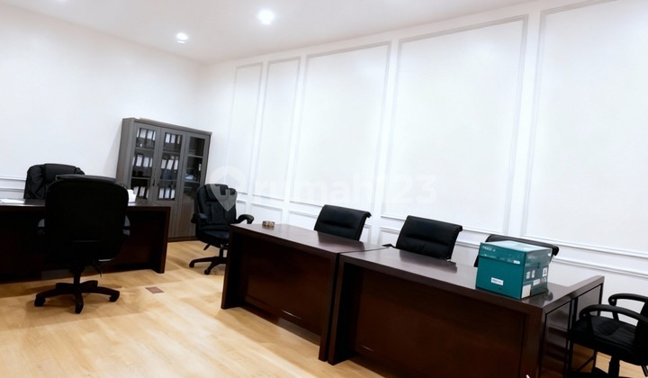 Lxmmt 0170 Dijual Dibawah NJOP, Bangunan Kantor Lokasi Strategis Dekat Melawai dan Blok M Jakarta Selatan