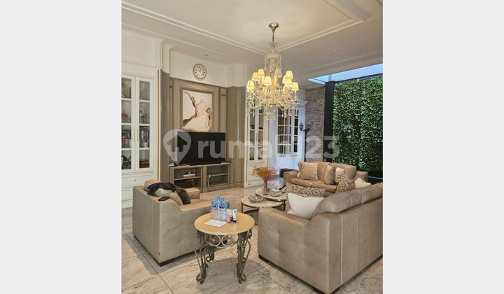 LXMMT 0081 Mewah. Dijual Rumah Mewah Klasik Di Area Elit Menteng Jakarta Pusat