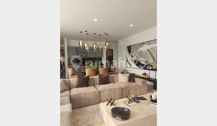 Dijual Rumah Mewah Furnished Dengan Swimming Pool Di Area Kemang Jakarta 