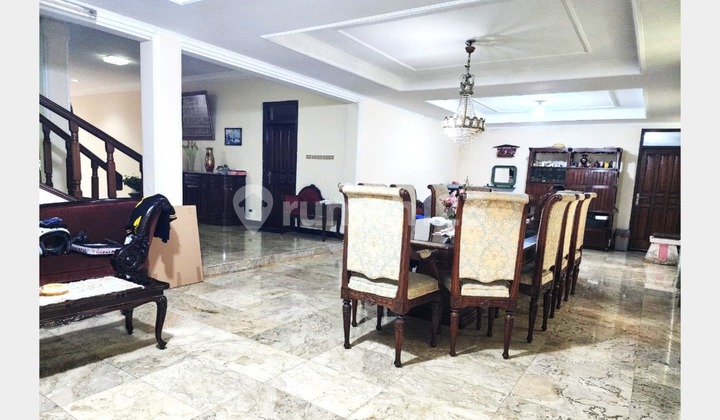 Lxmmt 0176 Disewakan Rumah Besar Area Cikini Menteng Jakarta Pusat Cocok untuk Hunian atau Office 2