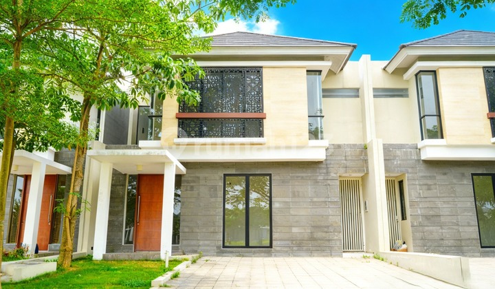 Ljm 0042 Dijual Siap Huni Bagus, Rumah Northwake Citraland Surabaya Depan Danau dan Taman Bermain Anak Ljm 0042 Dijual Siap Huni Bagus, Rumah Northwake Citraland Surabaya Depan Danau dan Taman Bermain Anak