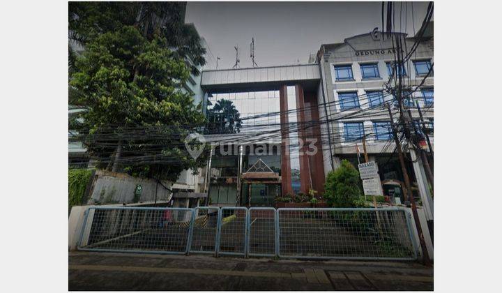 LXMMT 0038 Bagus dan Siap Pakai. Dijual Gedung Kantor Ada Basement Untuk Parkiran Area Menteng Jakarta Pusat 1