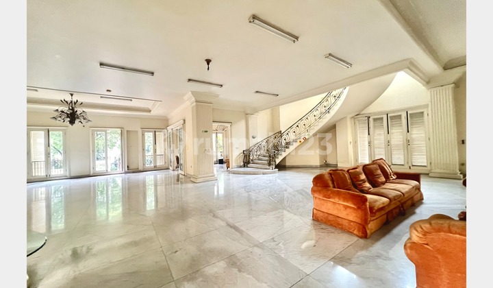 Dijual Rumah Mewah Kontemporer Boulevard Pondok Indah Jakarta Selatan