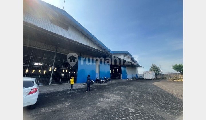 LDP 0093 For Sale New Warehouse Ready to Use Complete with Office and AC in Gresik Area LDP 0093 For Sale New Warehouse Ready to Use Complete with Office and AC in Gresik Area
