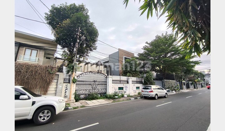 LXMMT 0158 MURAH HITUNG TANAH, Dijual Hitung Tanah Saja Lokasi Di Area Menteng Jakarta Pusat 2