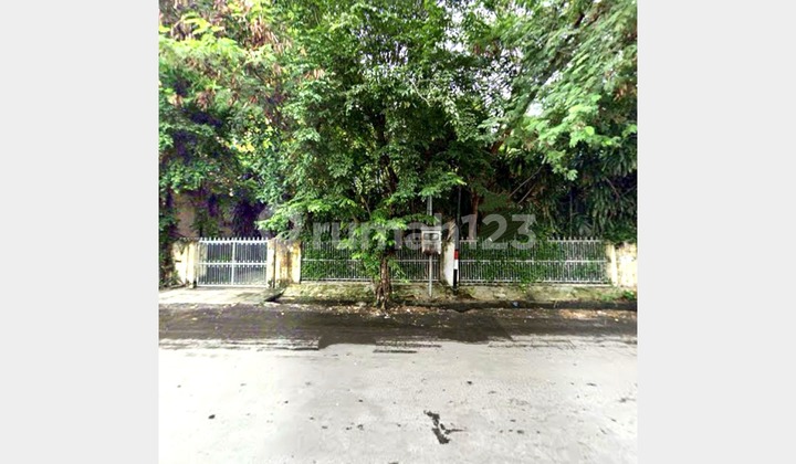 LDB For Sale House in Commercial Area Jalan Tidar Central Surabaya Near Arjuna Street. LDB For Sale House in Commercial Area Jalan Tidar Central Surabaya Near Arjuna Street.