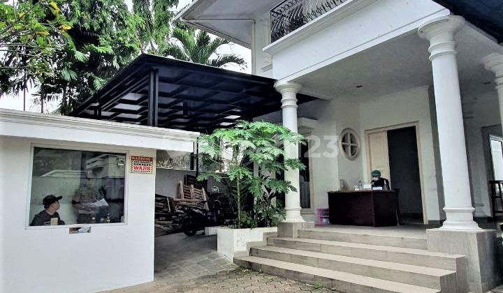 Lxmmt 0021 New!! For Sale Semi Furnished House in Menteng, Central Jakarta 2
