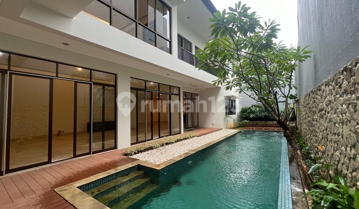 Lxmmt001 Best Location! Luxury House for Rent with Pool in Pondok Indah, South Jakarta 2