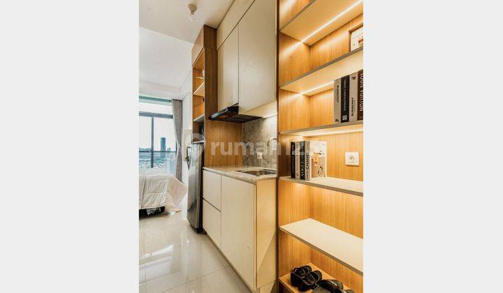 LJM 0021 New. Disewakan Apartment Studio Vertu Ciputra World Surabaya 2