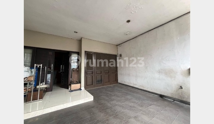 Ldp 0086 Cheap Sale, House Suitable for Business in Darmo Permai Area, Surabaya 2