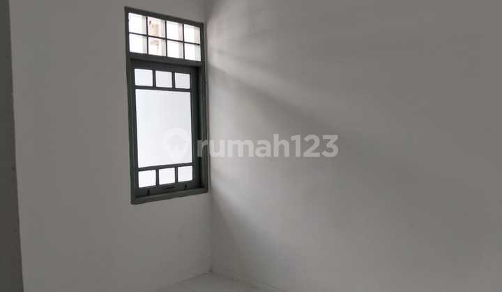 For Rent: Nusa Loka House BSD 2