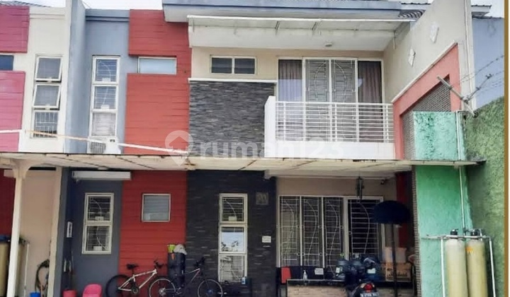 Di Jual Rumah2 Lantai Di Golf Lake Residence