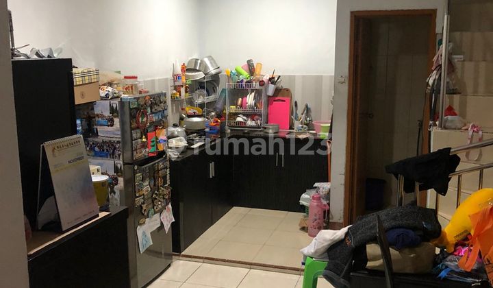 Di Jual Rumah 2 Lt, Tidak Bajir Di Tmn Palem Lestari