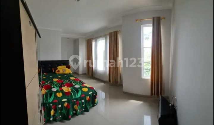 Di jual Rumah 2 lt di Cluster Malibu Gading Serpong