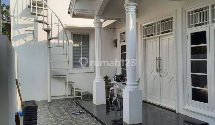 Di jual rumah 1,5 lt di  Gading Serpong 2