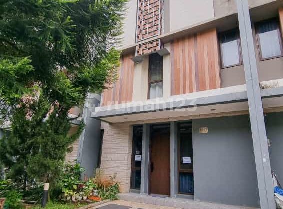 Disewa kan rumah 3 lantai furnish di Cluster Regentown BSD