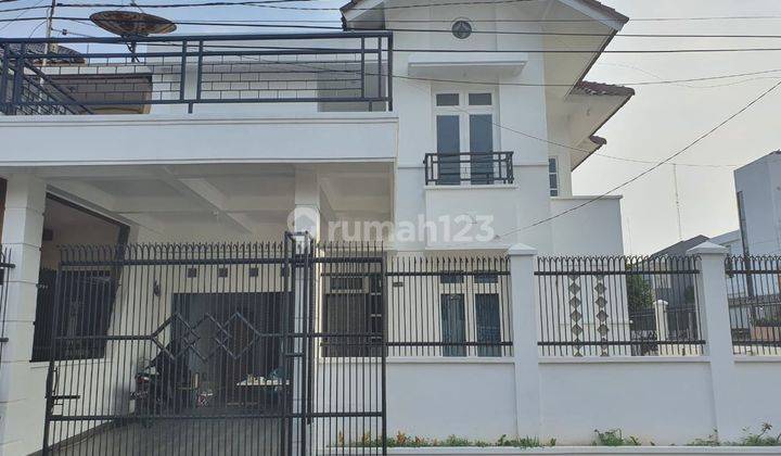 Di jual Rumah mewah 2 lt Full Furnish di Duta Gardenia, 1