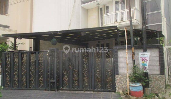 Di jual Rumah bagus 2 lt Semi Furnish 1