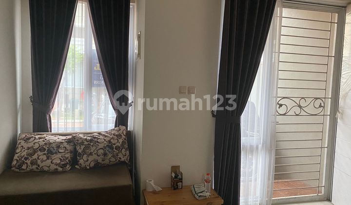 Di jual rumah 2 lt di cluster Amarillo Gading Serpong