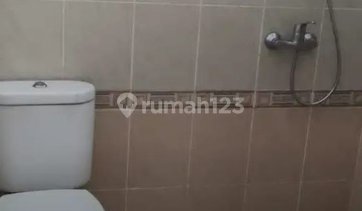 Di sewakan rumah di cluster alexandrite gading serpong 2