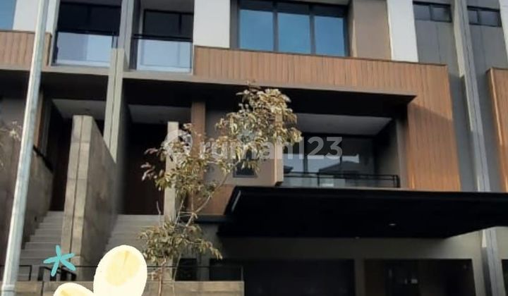 Di jual rumah 3 lt di Cluster Zora, BSD Di jual rumah 3 lt di Cluster Zora, BSD