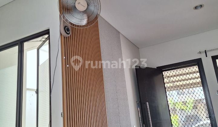 Di jual rumah bagus 2 lt furnished, di Eminent BSD 2