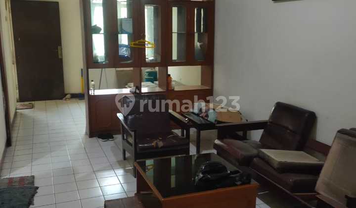 Di Jual Rumah 1 Lt Di Taman Surya Di Jual Rumah 1 Lt Di Taman Surya