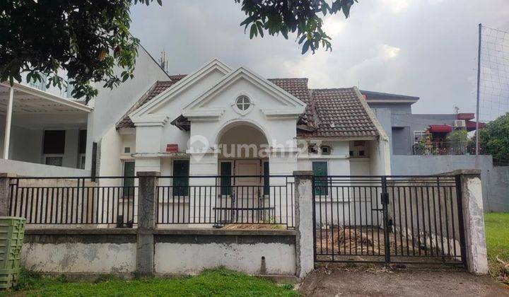 Di Jual Rumah Tua, harga hitung Tanah di Kencana Loka, BSD 1