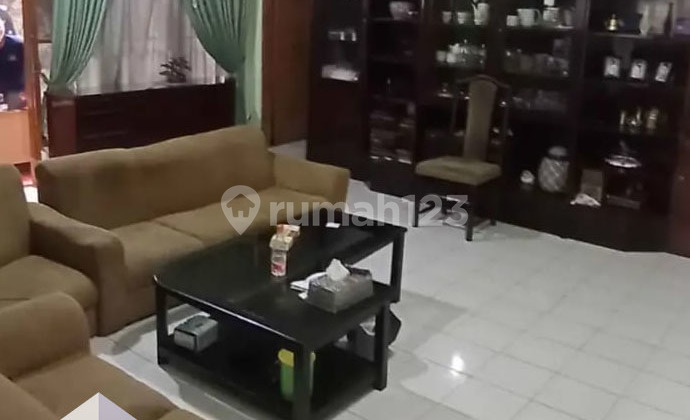 Well-Maintained Semi-Furnished House in Ujung Berung, Bandung