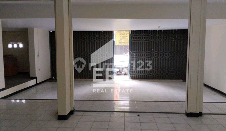 Strategic Shop House Suitable for Business in the Asia Africa Wing Strategic Shop House Suitable for Business in the Asia Africa Wing