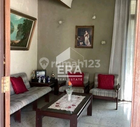 Rumah Terawat Lokasi Strategis di Dago, Tubagus Ismail