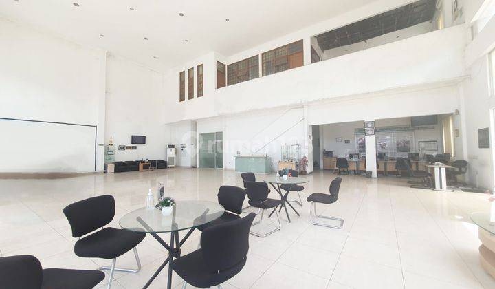 Gedung Cocok Untuk Gudang Dan Kantor di Soekarno Hatta 13